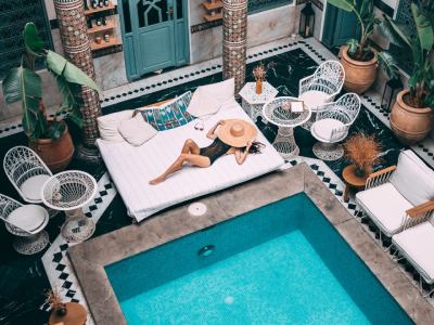 Nexus Marrakech vs Terre des Étoiles: Choosing Your Desert Evening